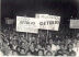 Foto divulgação web imagens cpdoc.fgv.br/dossiês.  Queremismo movimento político surgido em maio de 1945 com o objetivo de defender a permanência de Getúlio Vargas na presidência da República. O nome 