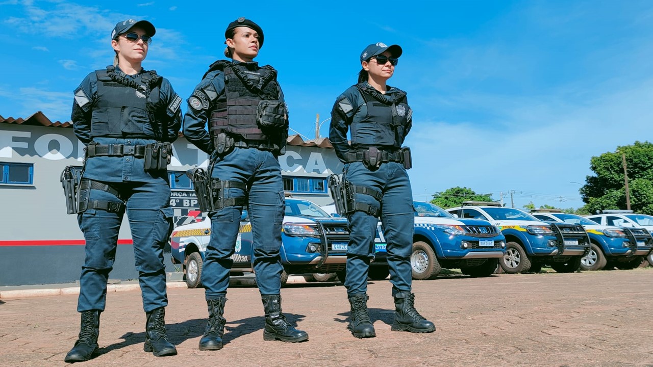 Complexo on X: Respeita as mina. 💪 Sexta foi dia de evento delas, o  ilegal feminino contra a polícia feminina e todas mandaram super bem. É  importante lembrar q as mulheres podem